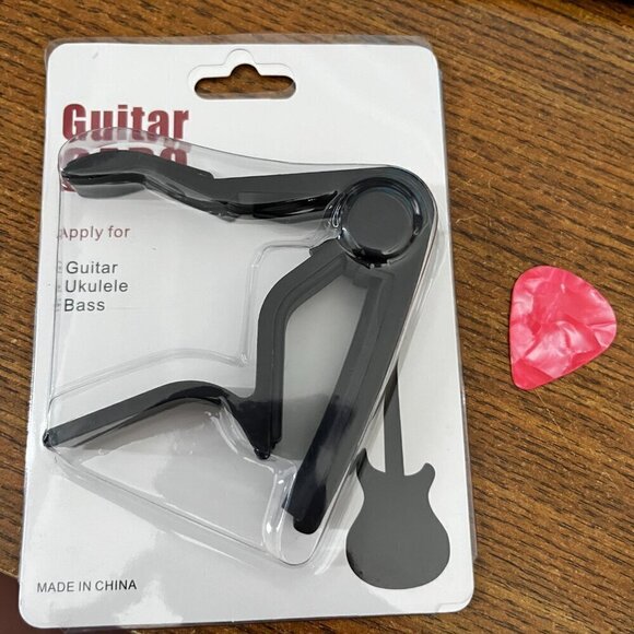 Black Guitar Capo For Guitarists Music Lover Gift Ukulele New - Picture 4 of 4